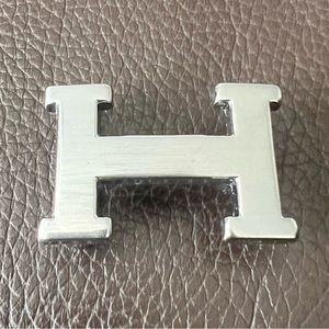 Hermes silver palladium pleated mini “H” belt buckle